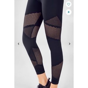 Fabletics Mosaic high waisted 7/8 leggings XL BLK